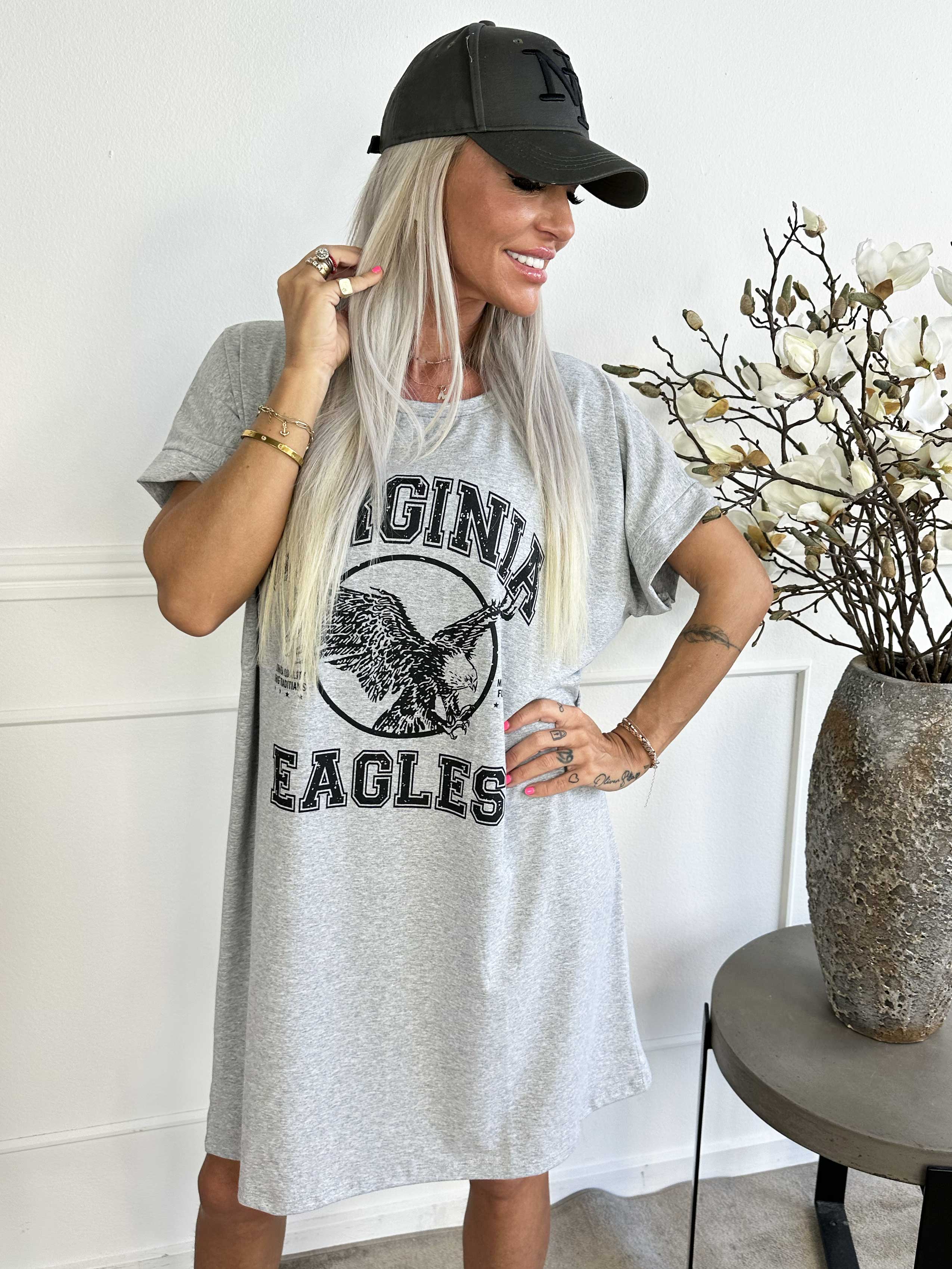 Pernille - T-shirtkjole i bomuld med tryk